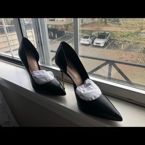 Aldo Black Pumps/Heels pointy toe gold heels